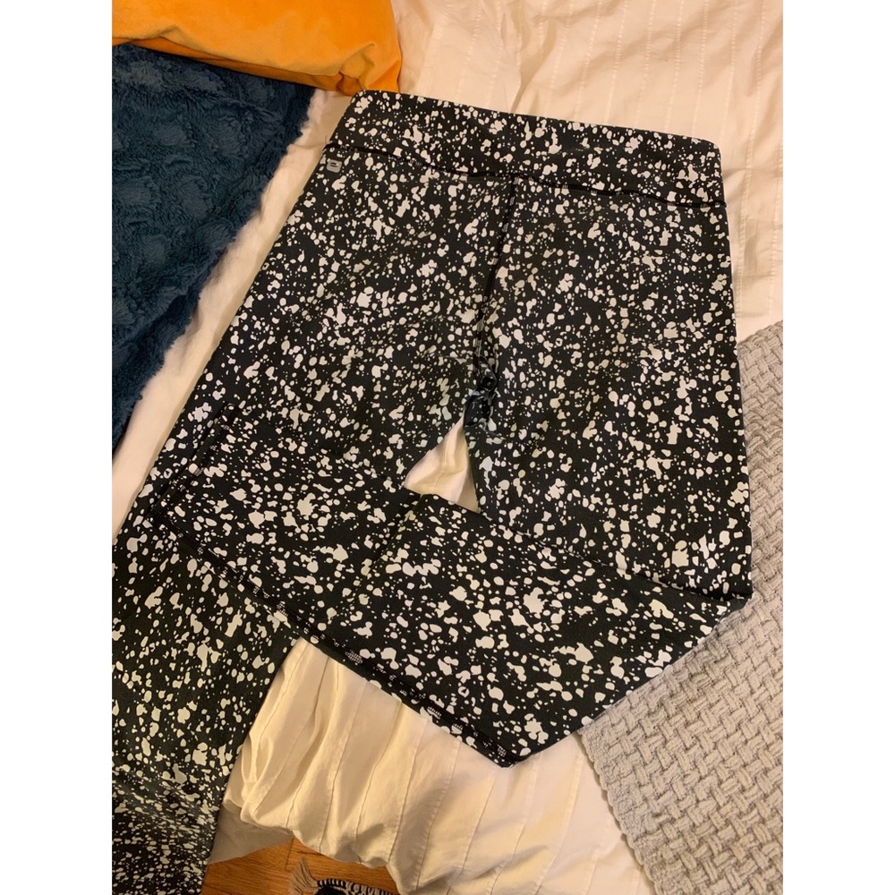 Fabletics activewear leggings